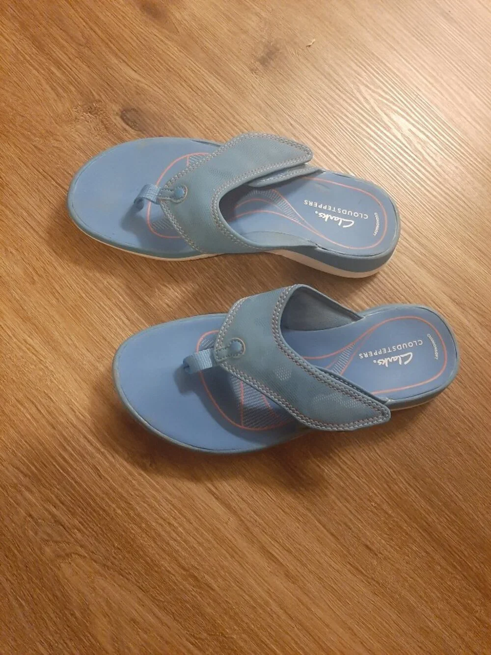 Clarks cloudstepper sandals